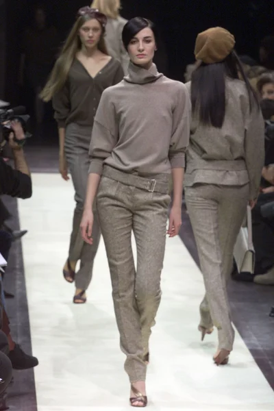 Look 5